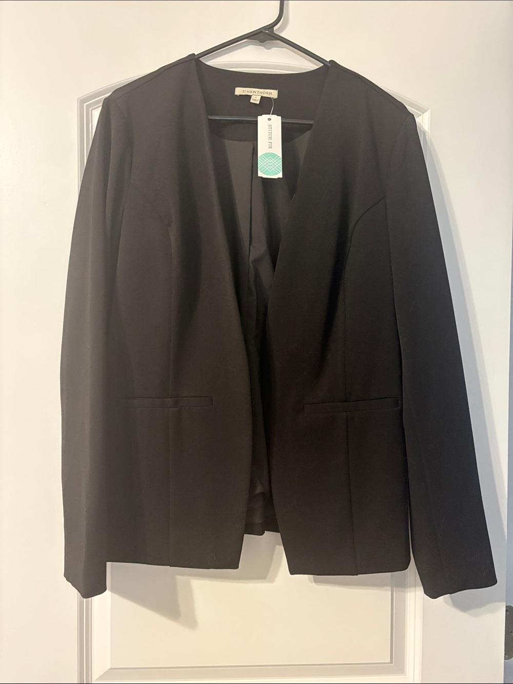 Black Open-Front Tailored Blazer
